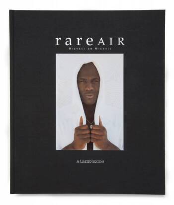 MICHAEL JORDAN SIGNED RARE AIR BOOK