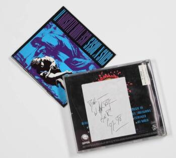 AXL ROSE SIGNED CUT SHEET