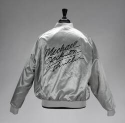 MICHAEL JACKSON SIGNED PROMOTIONAL THRILLER JACKET - 2