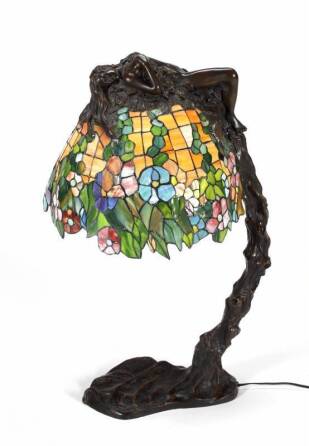 E. THOMASSON LEADED GLASS TABLE LAMP