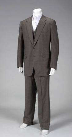 PIERCE BROSNAN GOLDENEYE SUIT