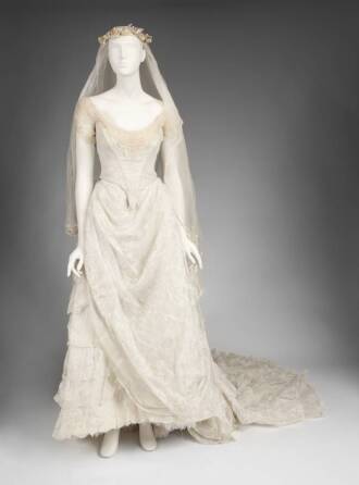 PHANTOM OF THE OPERA EMMY ROSSUM WEDDING GOWN