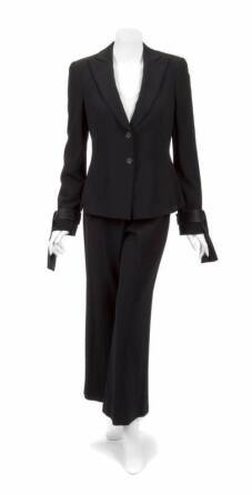 SUSAN SARANDON ELIZABETHTOWN SUIT