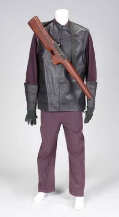 BENEATH THE PLANET OF THE APES GORILLA COSTUME AND RIFLE