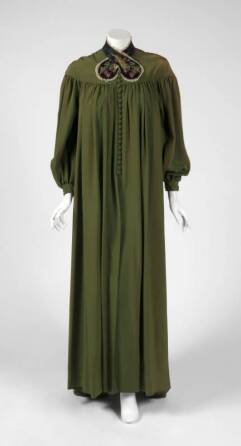 LANA TURNER PERIOD DRESSING GOWN FROM GREEN DOLPHIN STREET