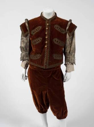 JERRY AUSTIN COSTUME FROM ADVENTURES OF DON JUAN