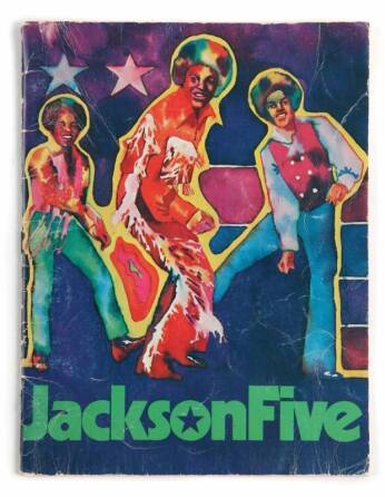 MICHAEL JACKSON SIGNED JACKSON FIVE BOOK