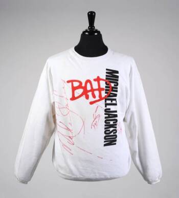 MICHAEL JACKSON SIGNED SWEATSHIRT