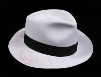 MICHAEL JACKSON SIGNED FEDORA