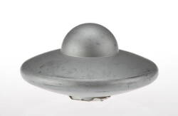 "MARS ATTACKS!" FLYING SAUCER MODEL