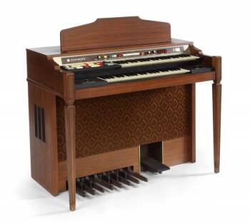 ELVIS PRESLEY OWNED HAMMOND ORGAN •