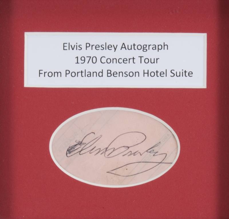 ELVIS PRESLEY SIGNATURE