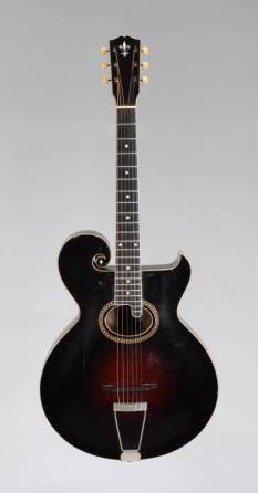 DELANEY BRAMLETT'S VINTAGE GIBSON GUITAR •