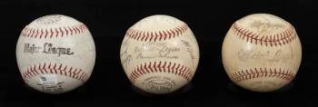 BASEBALL HALL OF FAME INDUCTEES SIGNED BASEBALLS