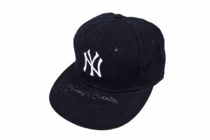 MICKEY MANTLE SIGNED NEW YORK YANKEES HAT