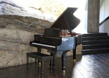 YAMAHA DISKLAVIER GRAND PIANO