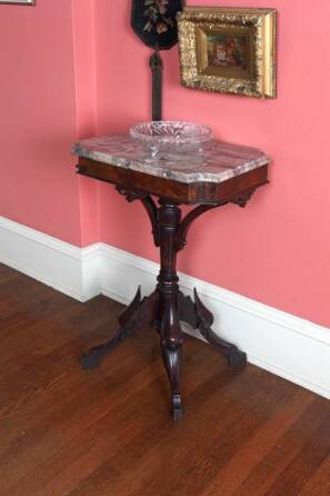 VICTORIAN MARBLE TOPPED SIDE TABLE