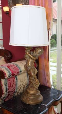 CARVED PUTTO TABLE LAMP