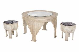 TRAVILLA CHAIR AND TABLE SET