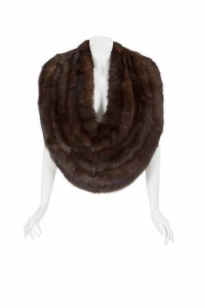 CYD CHARISSE SABLE STOLE