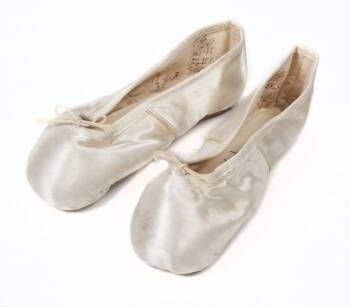 CYD CHARISSE IVORY SATIN BALLET SLIPPERS