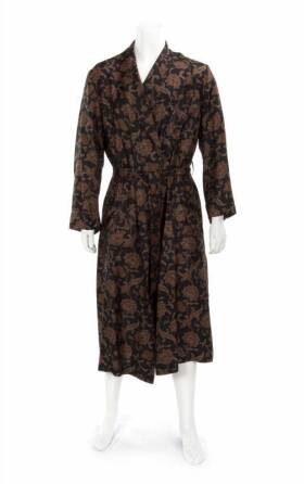 HUGH HEFNER SILK ROBE