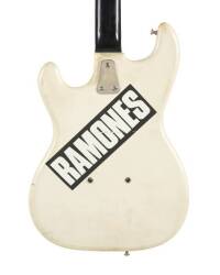 RAMONES SIGNED HAGSTROM I ELECTRIC GUITAR - 4