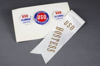 USO BUTTONS AND RIBBON