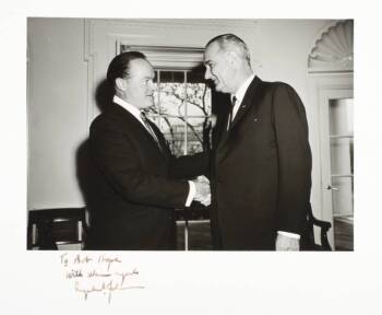 LYNDON JOHNSON INSCRIBED PHOTOGRAPH