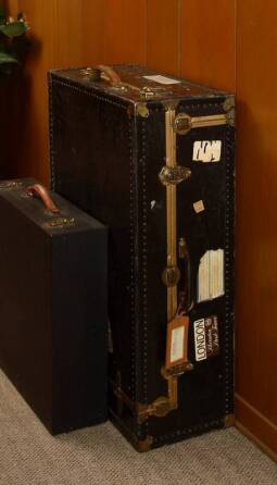 A VINTAGE STEAMER TRUNK