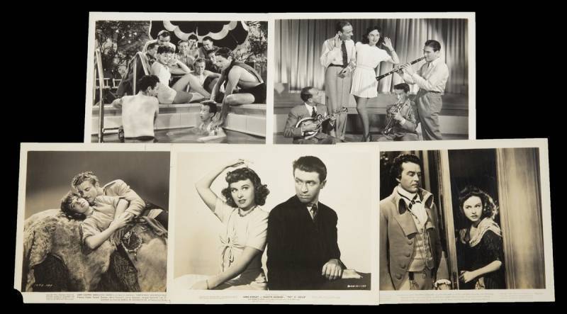 AN ARCHIVE OF 1940S FILM STILLS - PAULETTE GODDARD