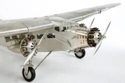 JONATHAN WINTERS COLLECTION OF MODEL AIRPLANES - 6