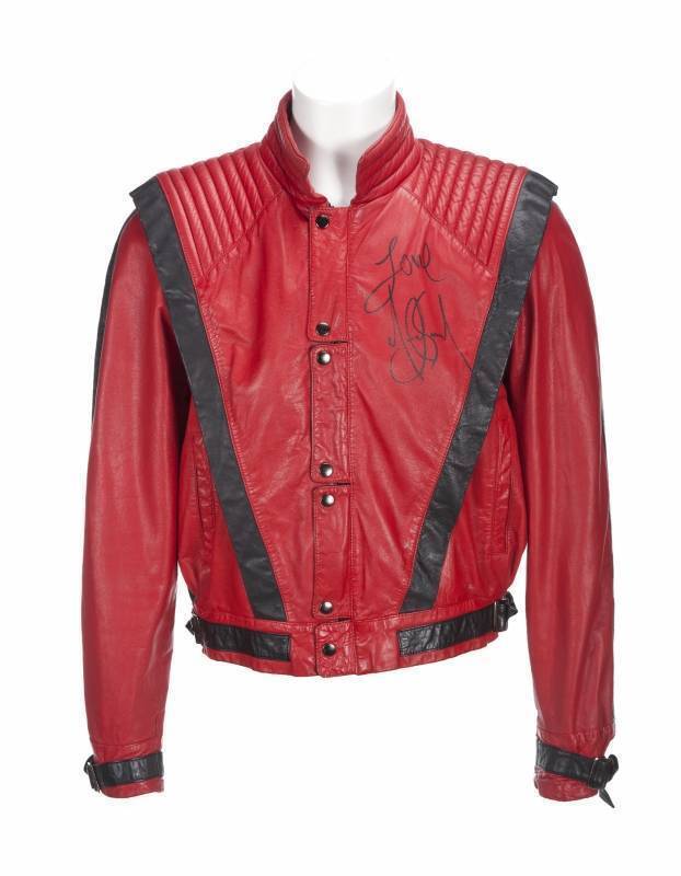 MICHAEL JACKSON SIGNED THRILLER"JACKET