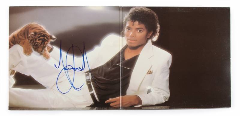 MICHAEL JACKSON SIGNED ALBUM