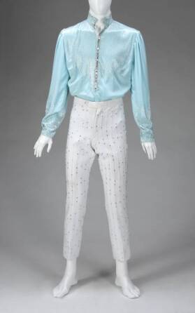 MICHAEL JACKSON STAGE WORN COSTUME AND PROGRAM