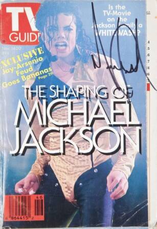 MICHAEL JACKSON SIGNED TV GUIDE MAGAZINE