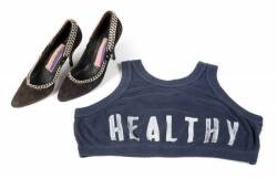 MADONNA HEALTHY T-SHIRT AND FILM WORN SHOES