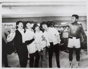 MUHAMMAD ALI ORIGINAL 1964 WIRE PHOTOGRAPH WITH THE BEATLES