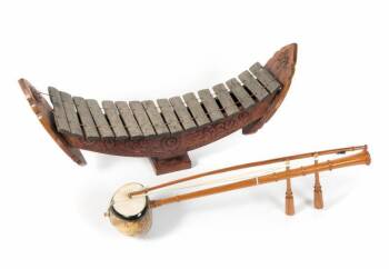 ASIAN XYLOPHONE AND BANHU