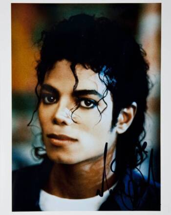 MICHAEL JACKSON SIGNED IMAGE