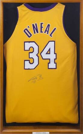 SHAQUILLE O'NEAL SIGNED LOS ANGELES LAKERS JERSEY