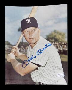 MICKEY MANTLE SIGNED PHOTOGRAPH