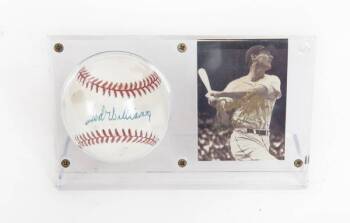 BURT REYNOLDS TED WILLIAMS SIGNED BASEBALL AND CARD DISPLAY