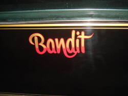 BURT REYNOLDS “SMOKEY AND THE BANDIT” 1977 PONTIAC TRANS AM COUPE - Y82 SPECIAL EDITION - 7
