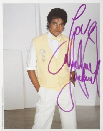 MICHAEL JACKSON SIGNED PHOTOGRAPH