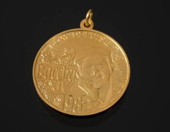 DOM DeLUISE 14K GOLD BACCHUS MEDALLION