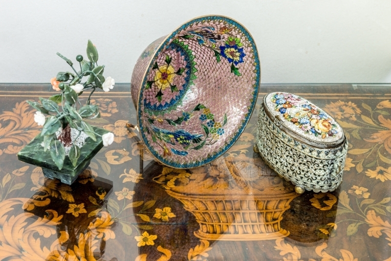 LUISE RAINER GROUP OF THREE DECORATIVE ITEMS