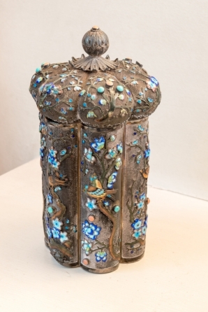 LUISE RAINER CHINESE ENAMEL TEA CADDY