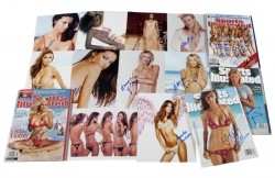 VICTORIA'S SECRET MODELS SIGNED PHOTOGRAPHS