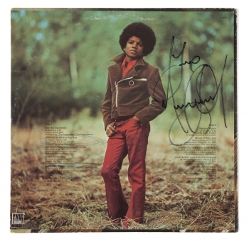 MICHAEL JACKSON SIGNED ALBUM COVER